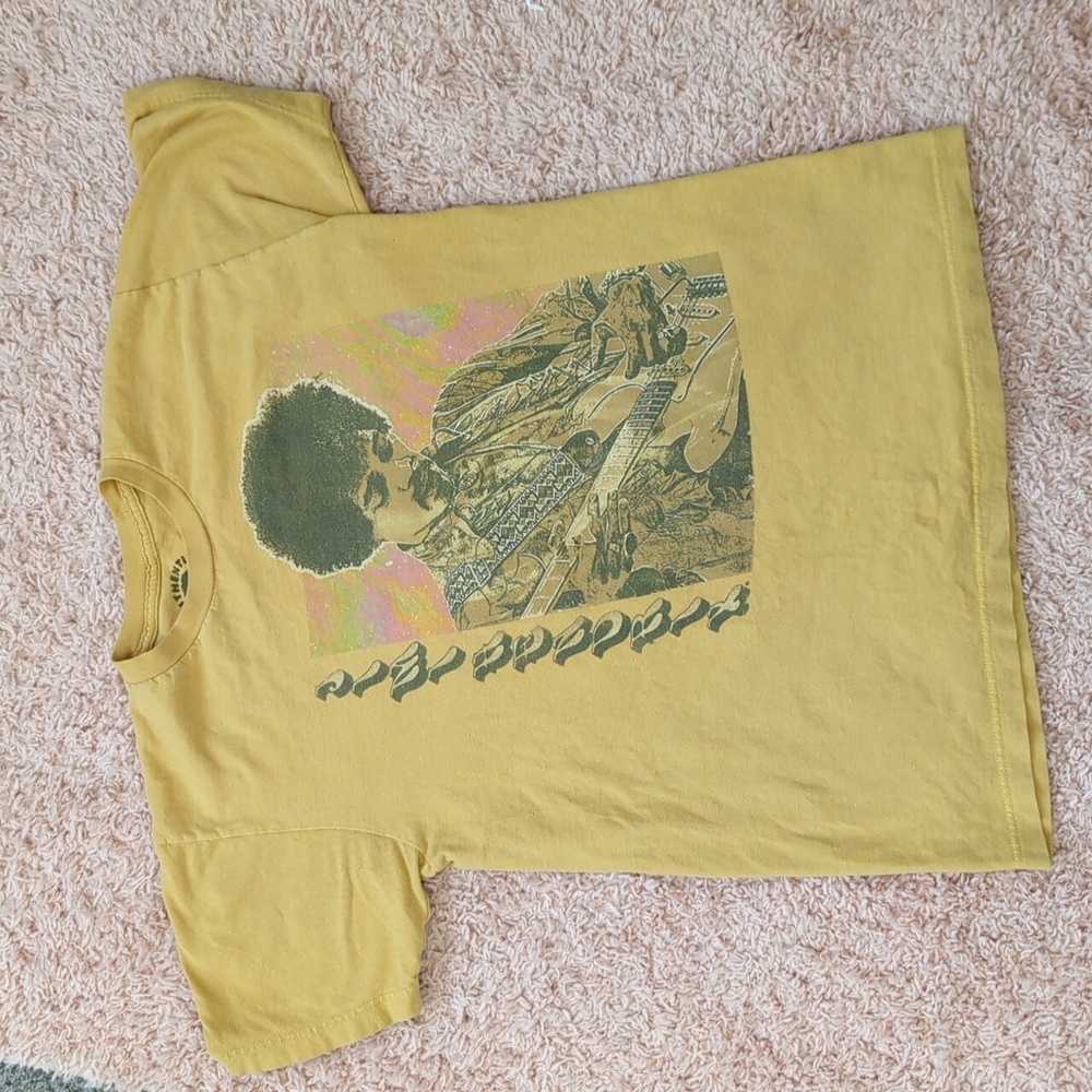 Jimi Hendrix Rock Guitarist Gold Tee Shirt Women's‎ Size M